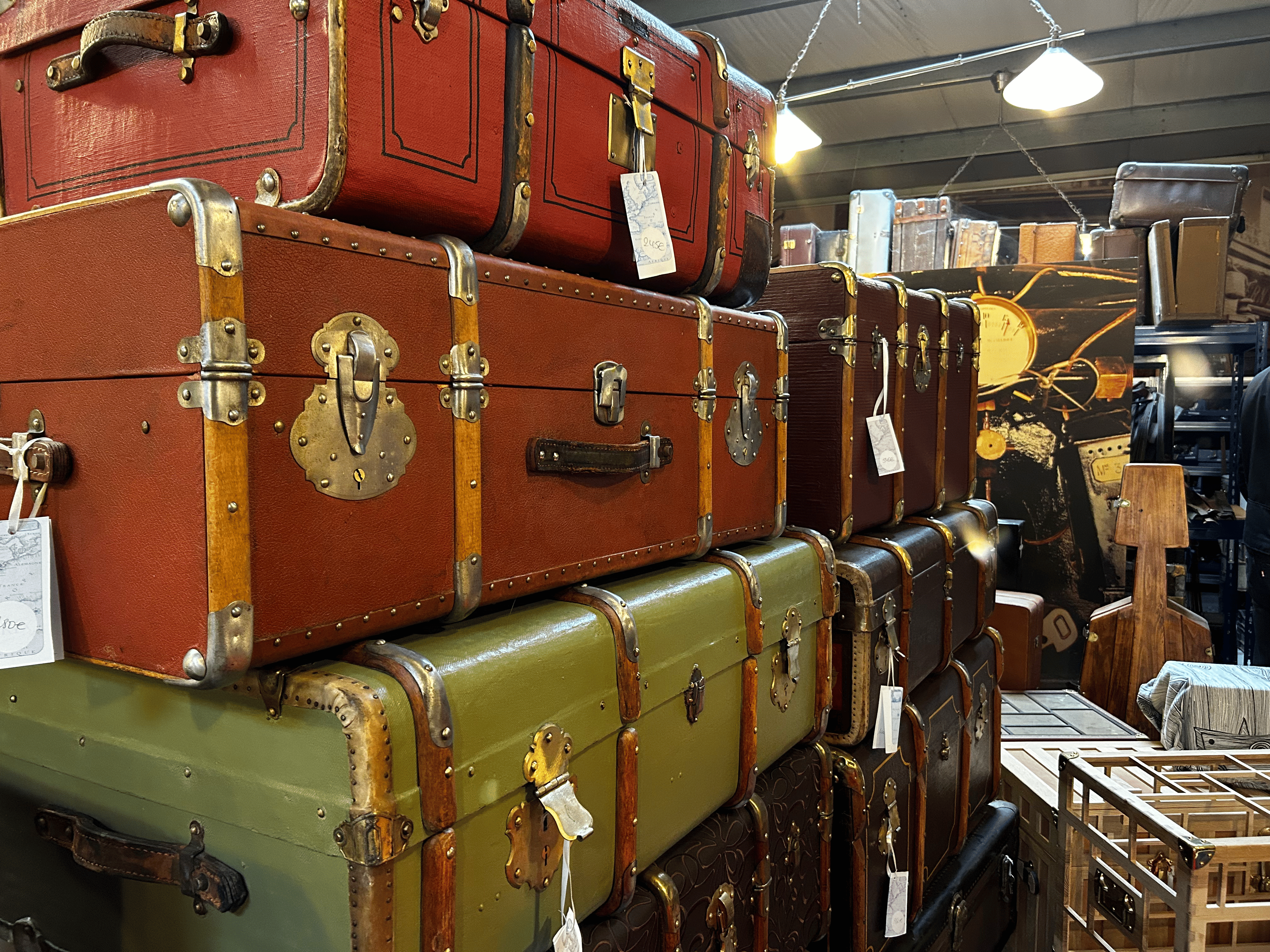 Ventes de malles et pièces détachées